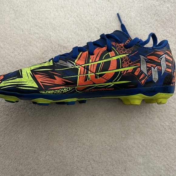 Leo Messi kids cleats - Picture 3 of 6